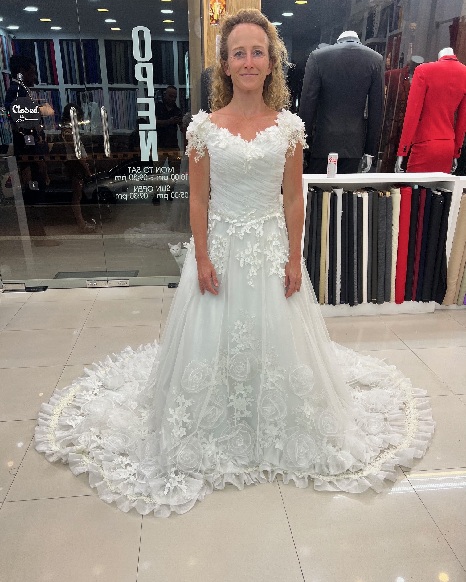 ladies wedding dress tailor Khaolak | Near Manathai